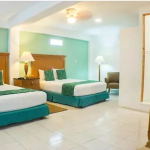 https://hotel-central-station-tulum.quintano-roohotels.com